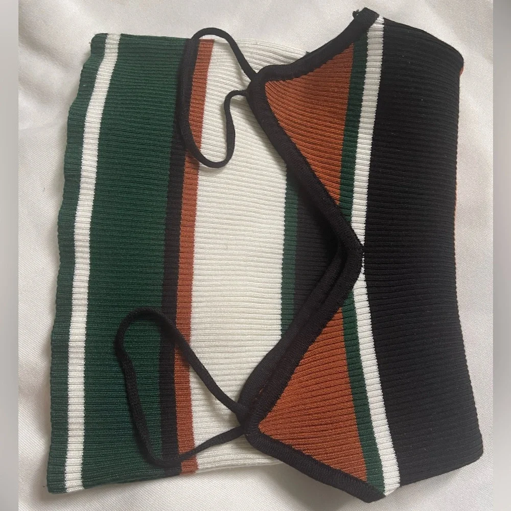 Black Ribbed Fitted Camisole - Picture 3 of 3